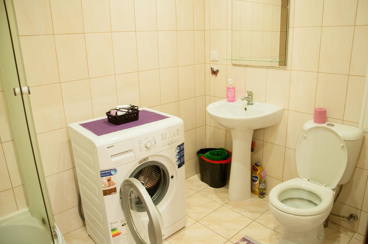 Apartments On Svobody 39 أوزهورود المظهر الخارجي الصورة